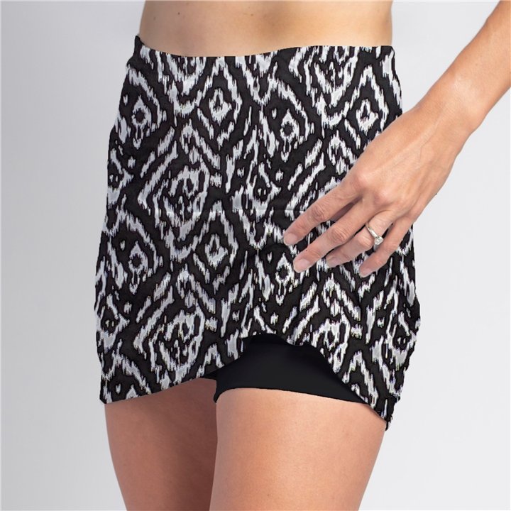 Sporty - BW Tribal Ikat
